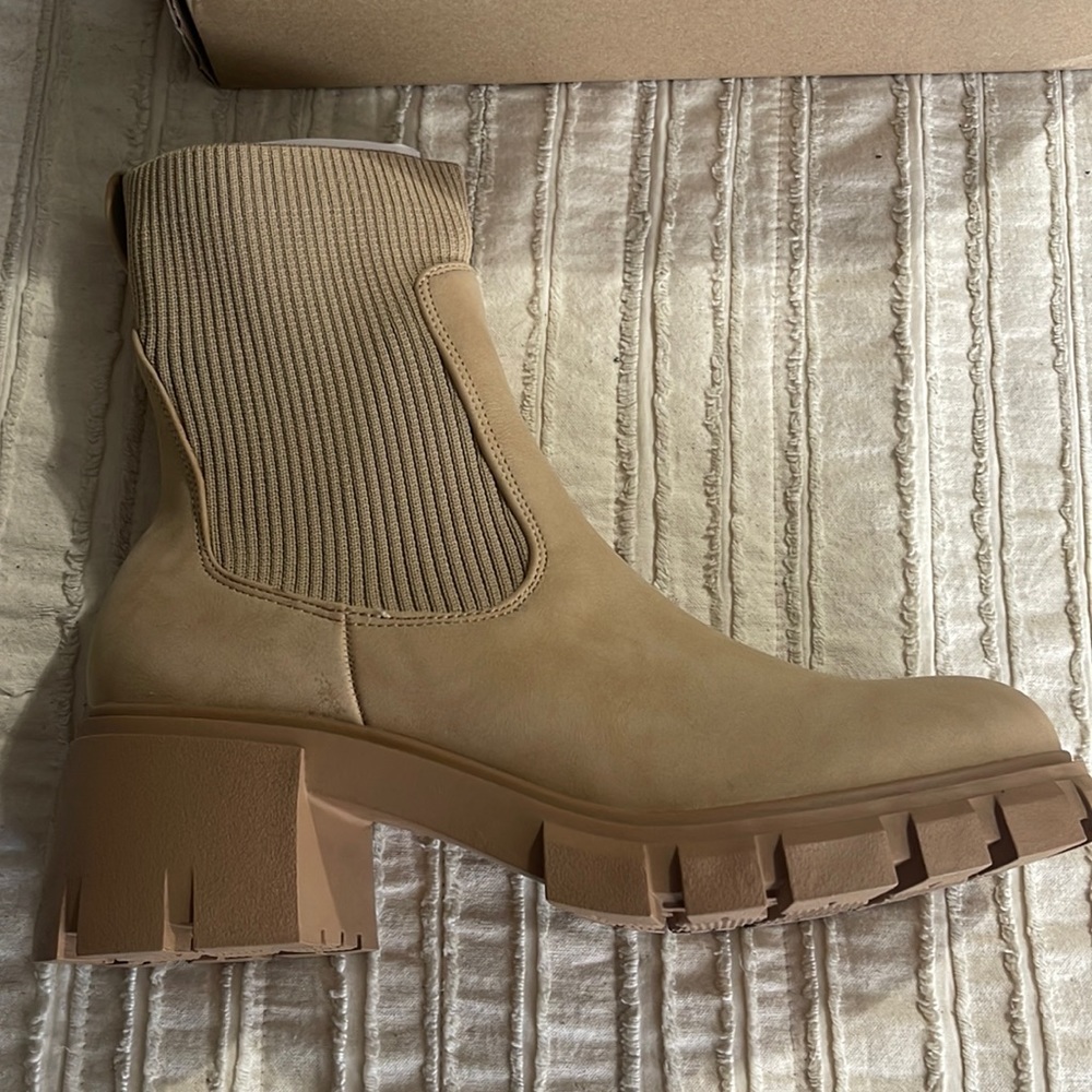 Cozy Girl brown boots